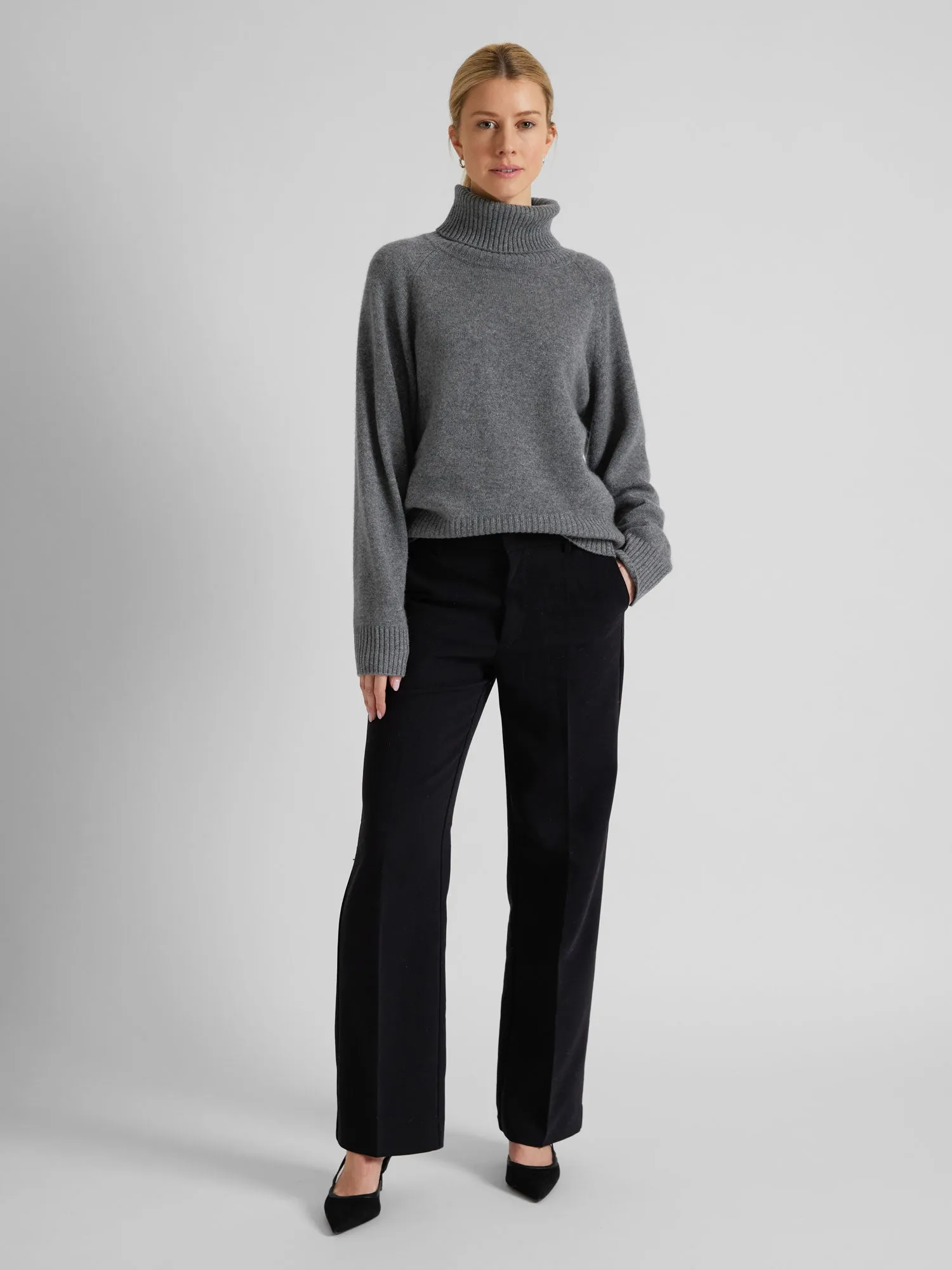 Cashmere sweater "Milano" - dark grey