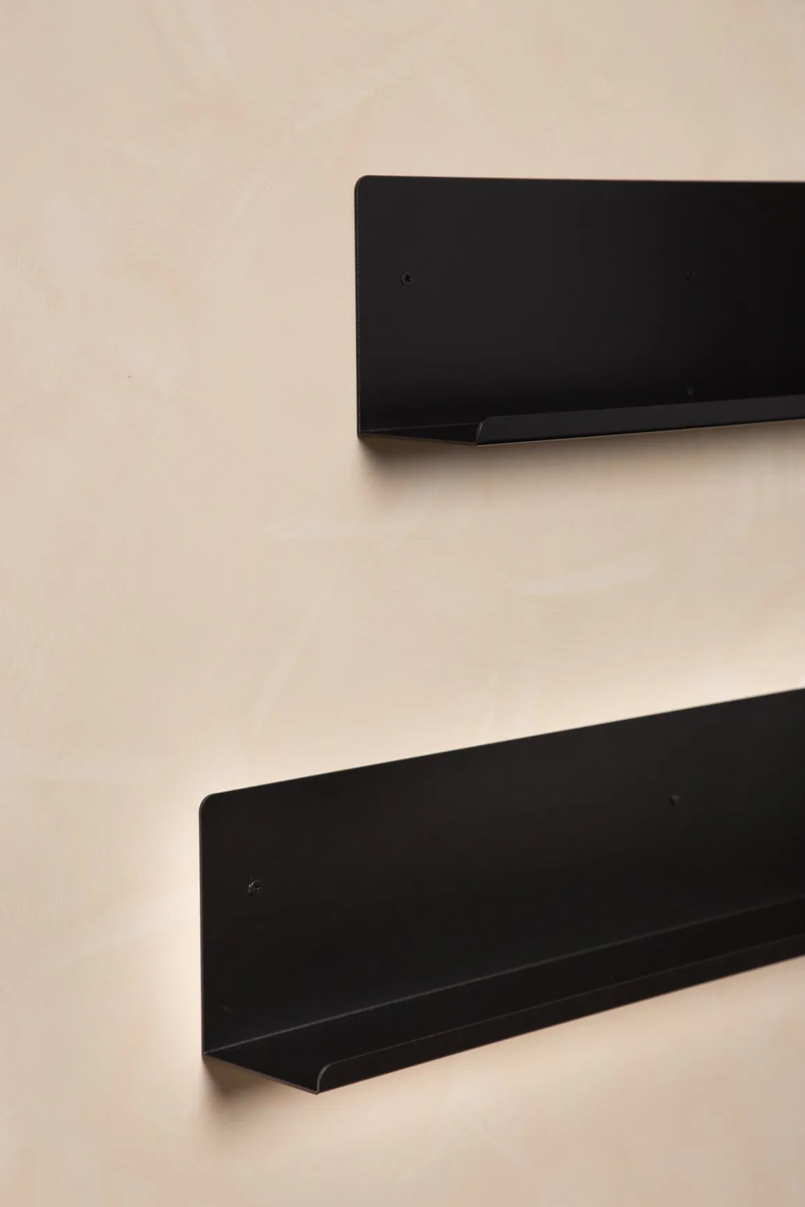 FOLD Display Ledge 600mm ∙ Black