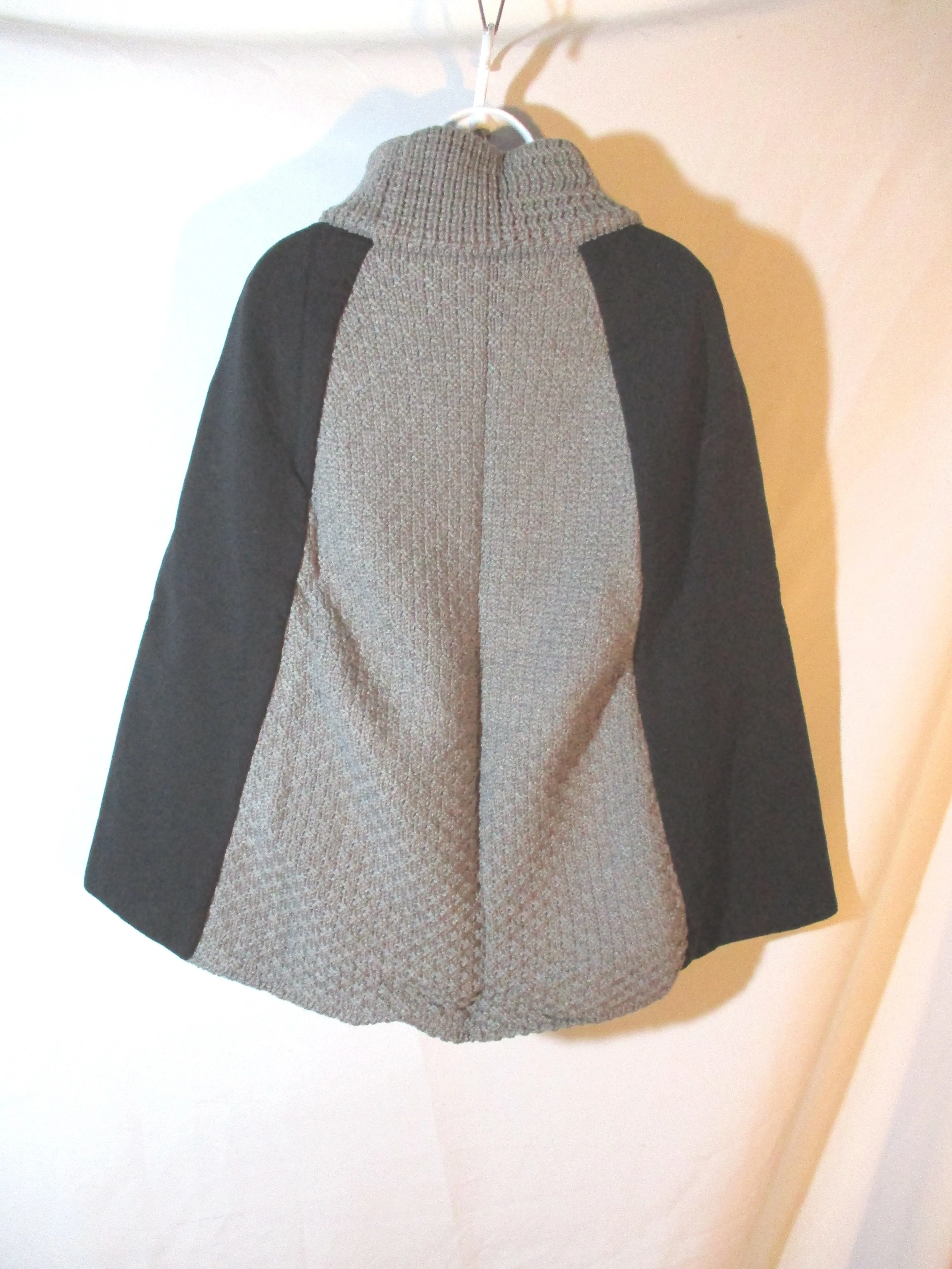 NEW GIULIANO FUJIWARA Sweater PONCHO GRAY BLACK 48 Womens