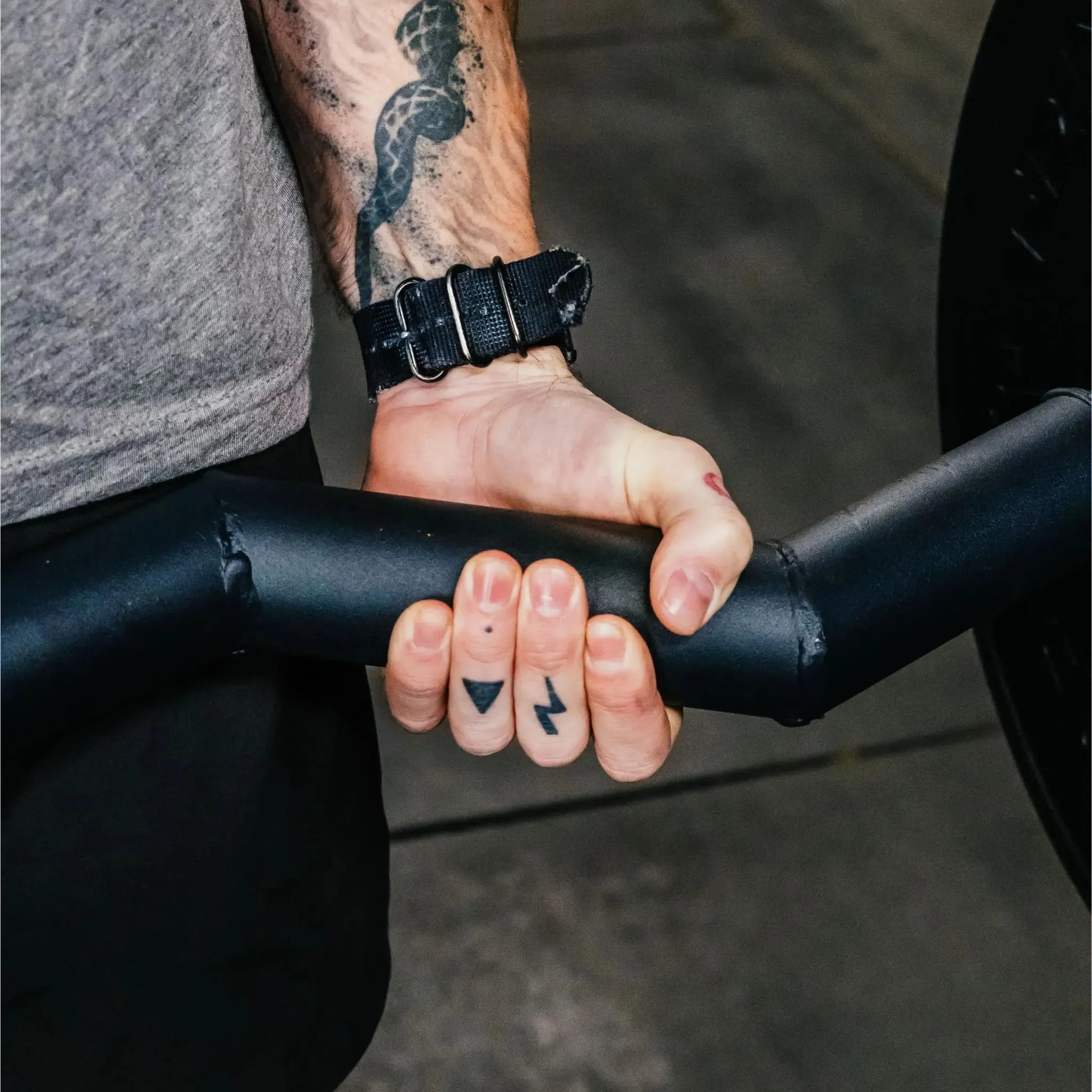 "La Gordita" EZ Curl Axle Bar